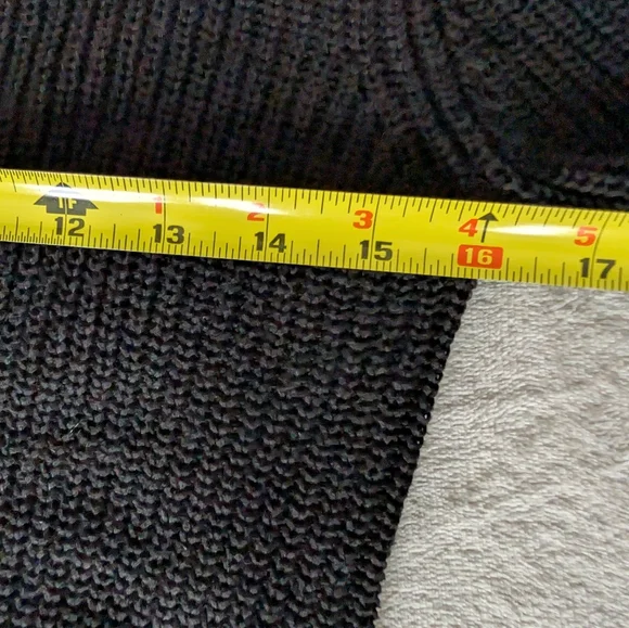 Hooded Black Zip Up Sweater Cardigan Cable Knit Minimal Soft Girl Acubi XS - Picture 10 of 10